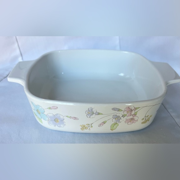 Corningware Pastel Bouquet 1 Liter Square Baking Casserole Serving Dish 1980s - Picture 12 of 13